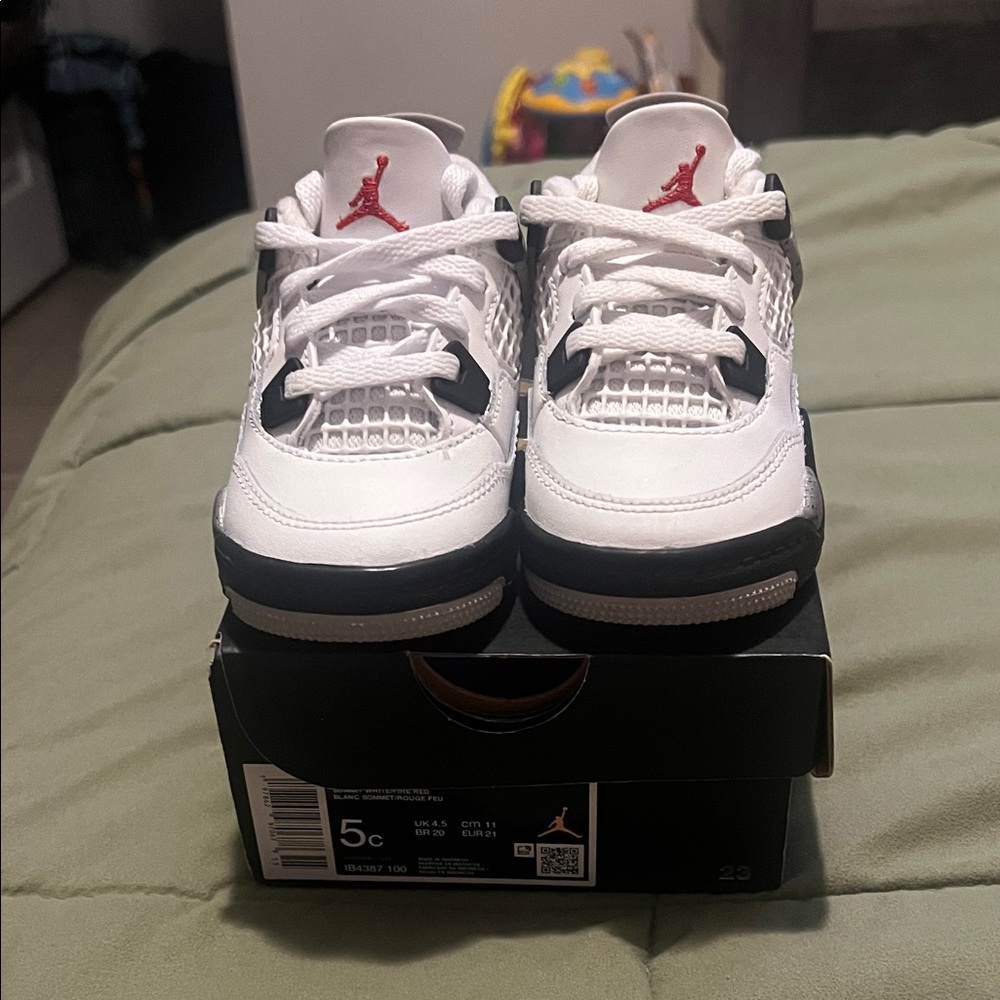 Kids White and Black Basketball Shoes with Red Logo
